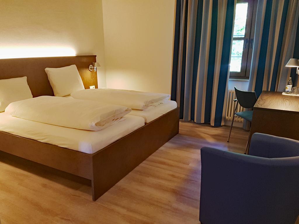 Tagungshaus Wernau Otel Dış mekan fotoğraf